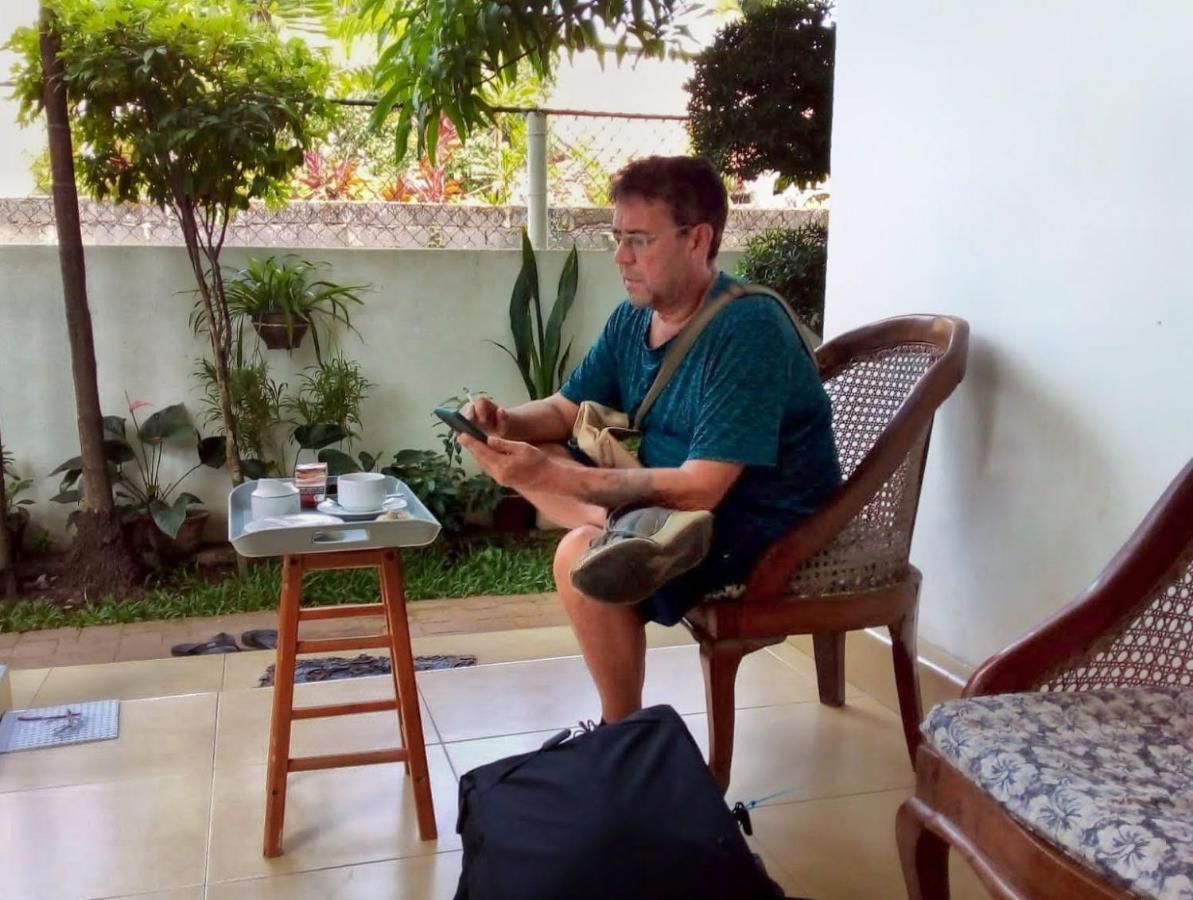 The Tourist Balcony Apartment Negombo Ngoại thất bức ảnh