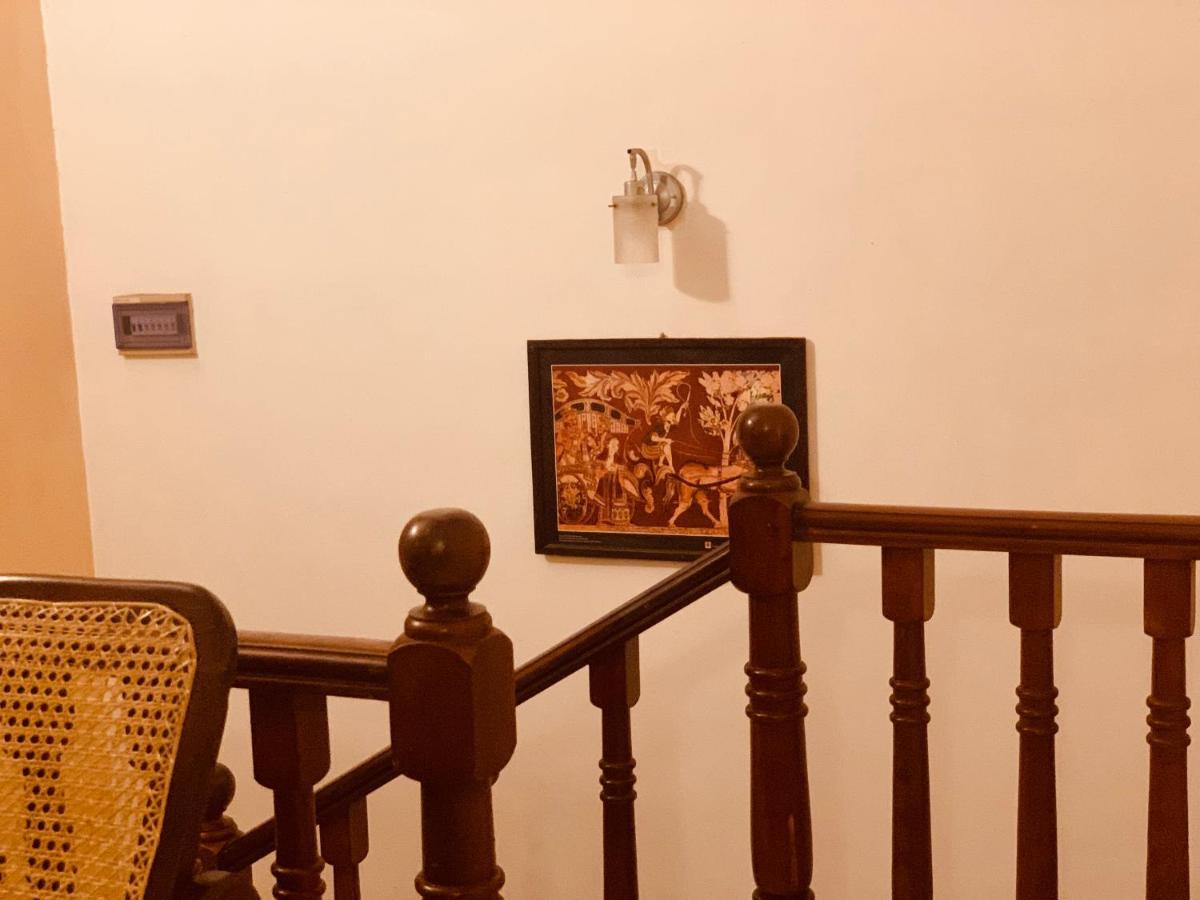 The Tourist Balcony Apartment Negombo Ngoại thất bức ảnh
