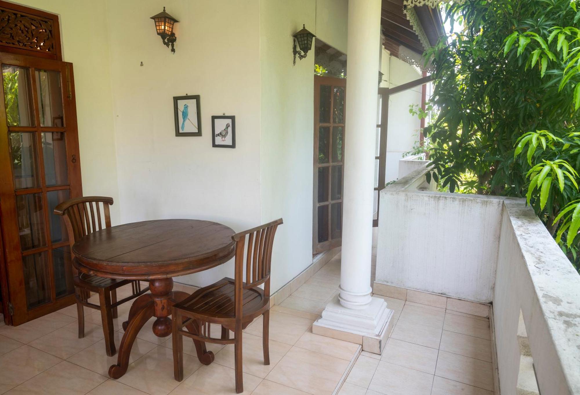 The Tourist Balcony Apartment Negombo Ngoại thất bức ảnh